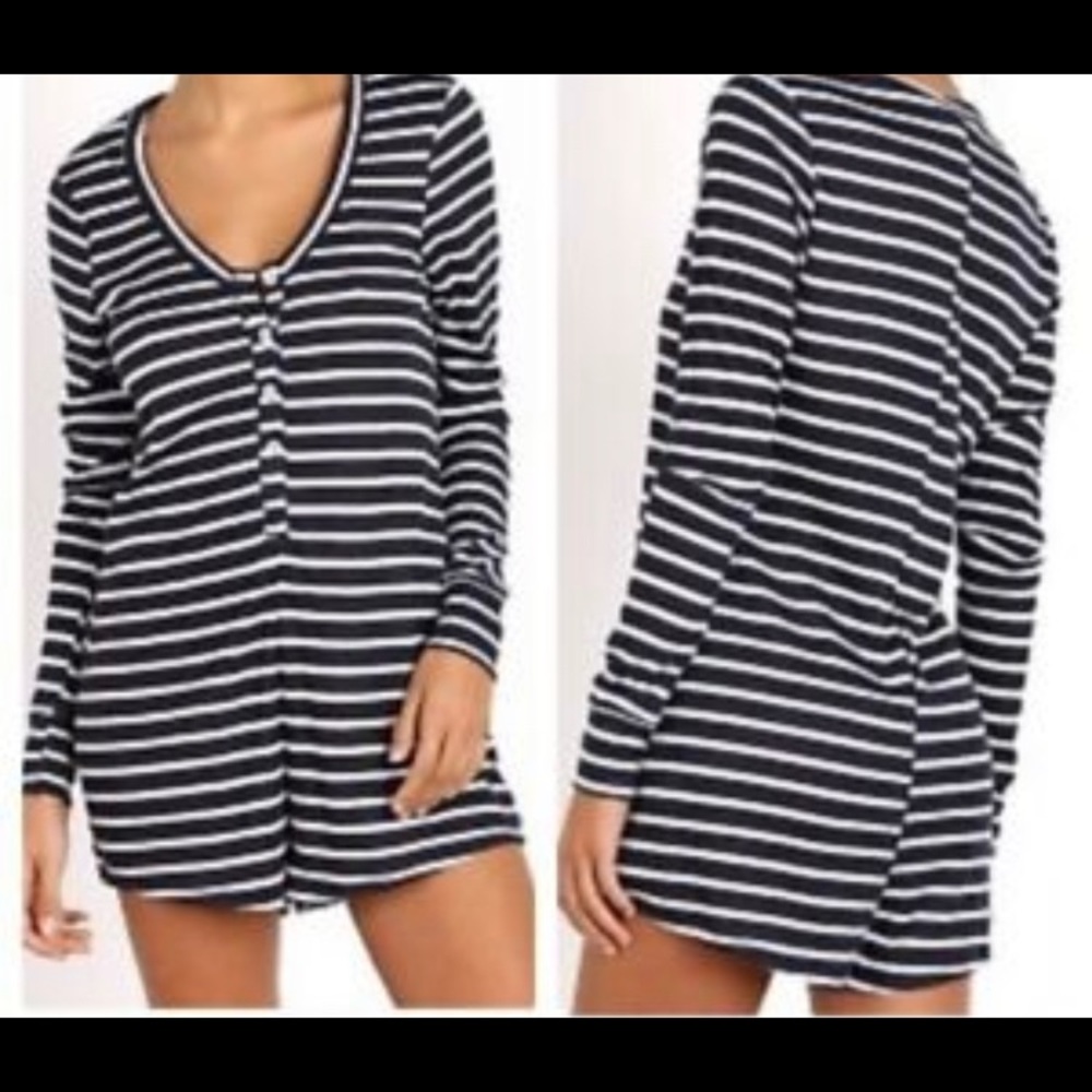 📌SOLD📌Mumu long sleeve romper